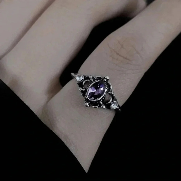 Silver Dark Purple Stone Ring - Picture 1 of 5